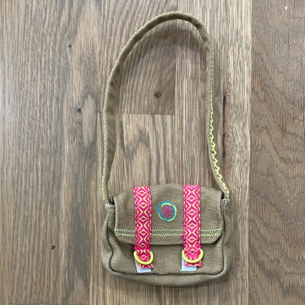 American Girl Doll Lea Doll Messenger Bag Velcro Doll Size